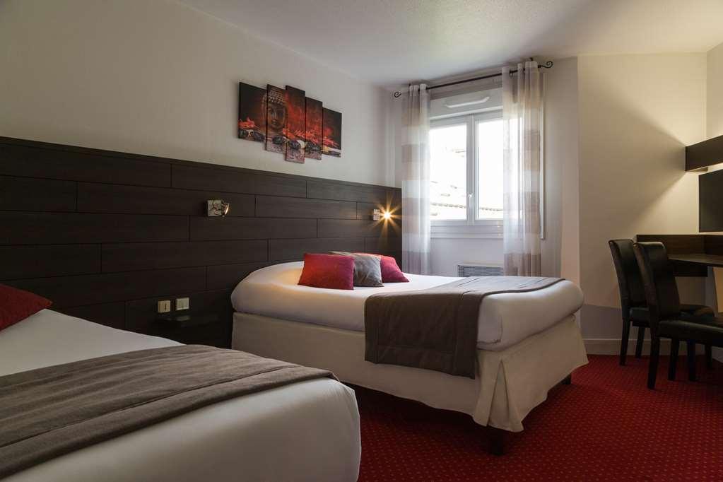 The Originals City, Hotel Du Chateau, بونتيفي الغرفة الصورة