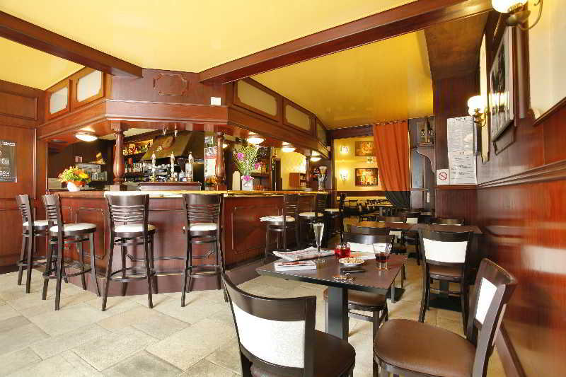 The Originals City, Hotel Du Chateau, بونتيفي المظهر الخارجي الصورة